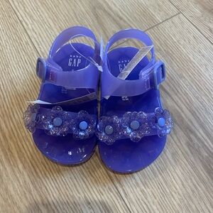 NWT GAP Lilac Kids Sandals with Floral Design